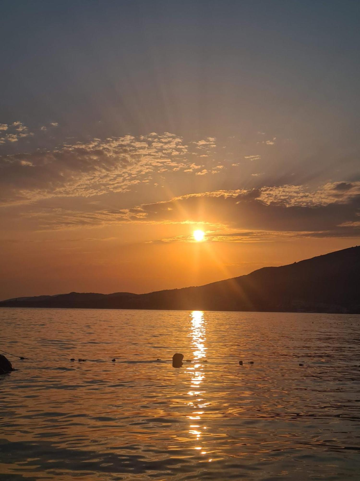 Apartman Simac Okrug Gornji Trogir Exterior foto
