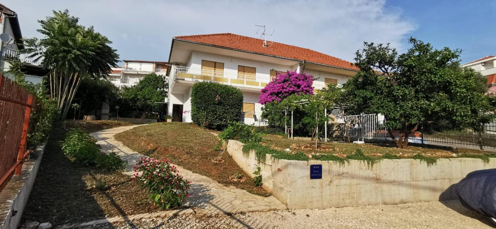 Apartman Simac Okrug Gornji Trogir Exterior foto